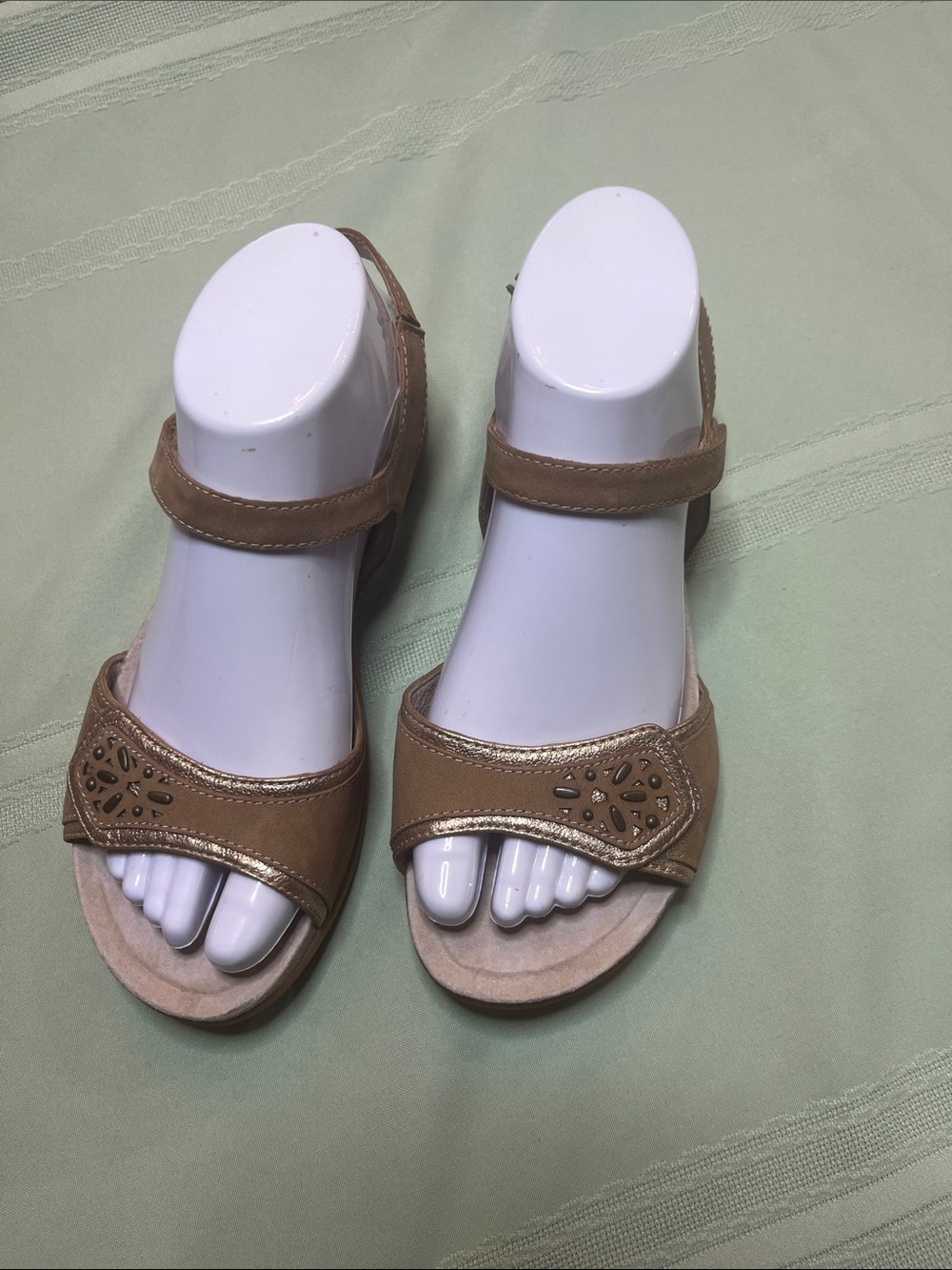 Dansko Women's Tan Metallic Trim Slingback Sandals